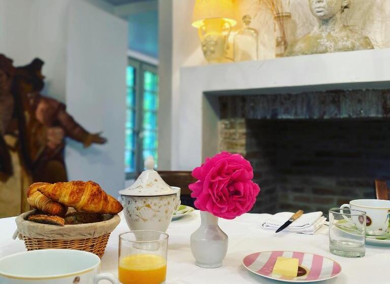 Номер Стандарт Вид на Сад, La Maison D Aline   Honfleur   Maison D Hôte De Charme A La Normande