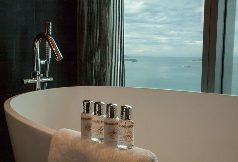 프레지덴셜 스위트, Grand Papua Hotel, A Member Of Radisson Individuals