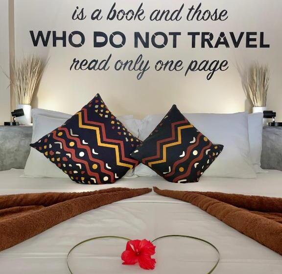 스탠다드 룸 풀장 전망, Mwezi Boutique Resort