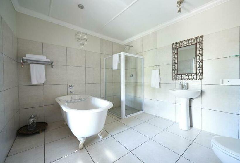 Номер Комфорт, 84 On Fourth Guest House