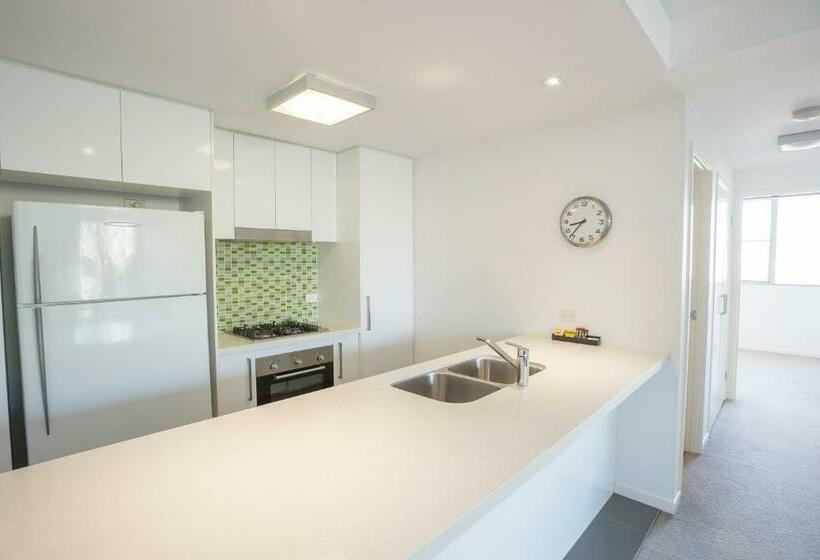침실 2개 아파트, Eastwood Apartments