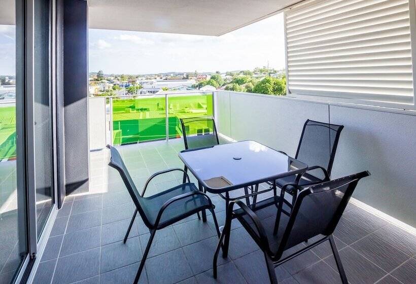 침실 2개 아파트, Eastwood Apartments