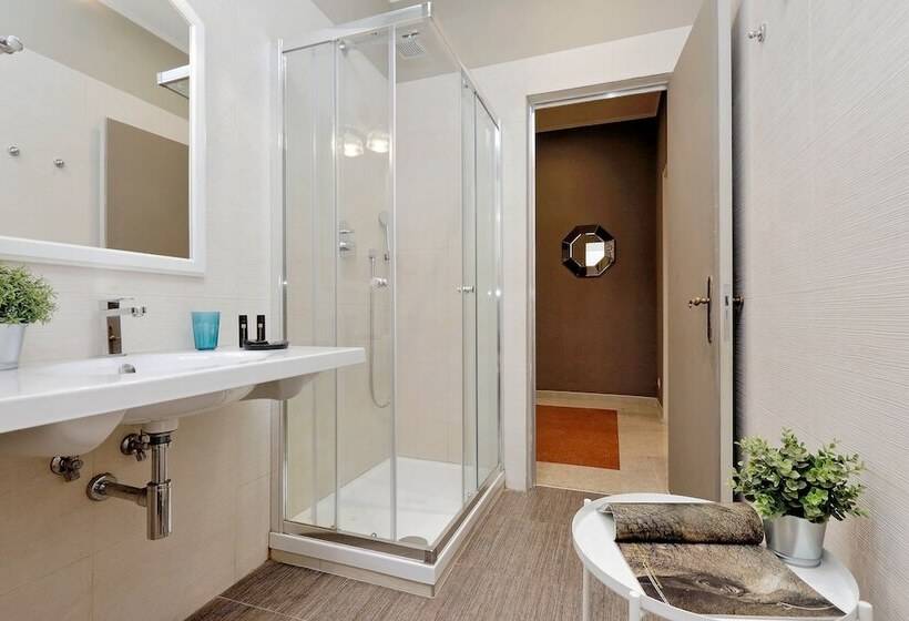 آپارتمان 2 خوابه با بالکن, Monti Apartments   My Extra Home