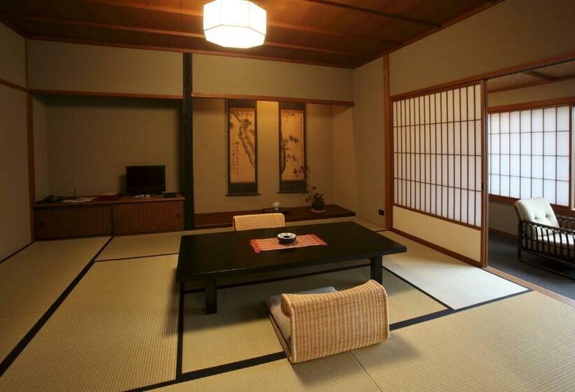 Номер Deluxe, Yoyokaku Ryokan