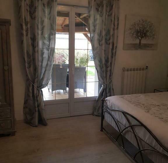 Номер Стандарт Вид на Сад, Chambre D Hôte Les Ondines