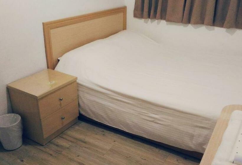 اتاق استاندارد, Chia Rong Hostel