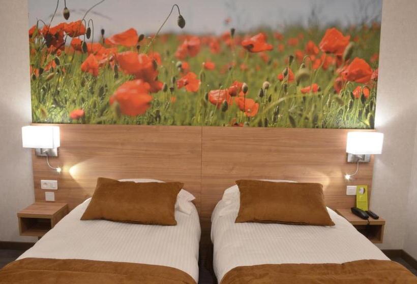 اتاق استاندارد با بالکن, Logis Hôtel   La Chambre D Amiens