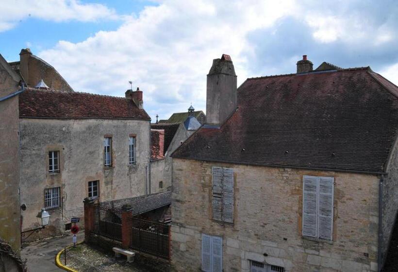 Номер Стандарт Трехместный, Les Glycines Vézelay