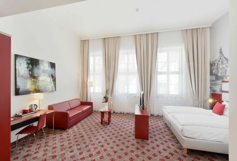 Полулюкс, Amedia Plaza Dresden, Trademark Collection By Wyndham