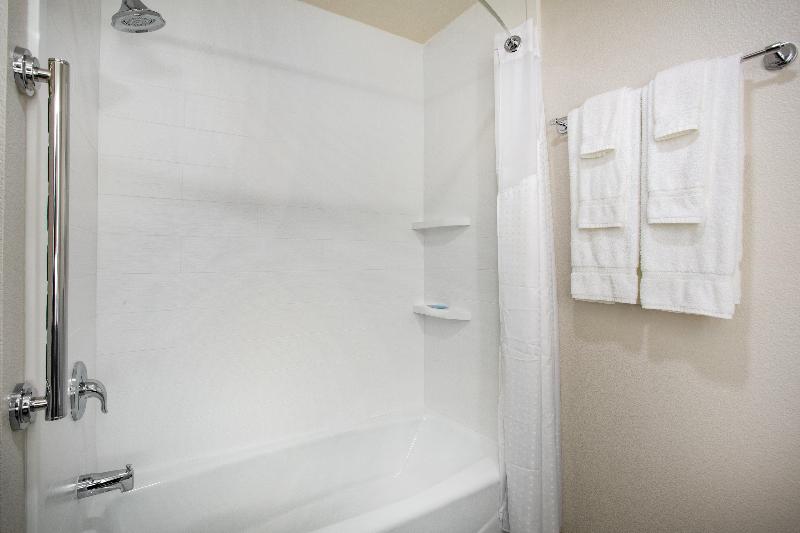 스위트 킹사이즈 침대, Holiday Inn Express & Suites   Rapid City   Rushmore South, An Ihg