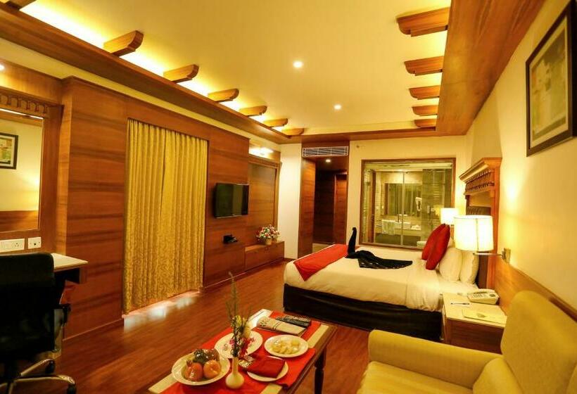 Номер Стандарт, Sivaraj Inn Salem