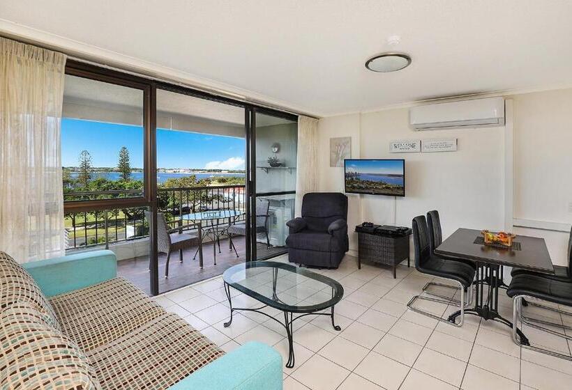 Апартаменты 1 Спальня, Palmerston Tower On Southport Broadwater