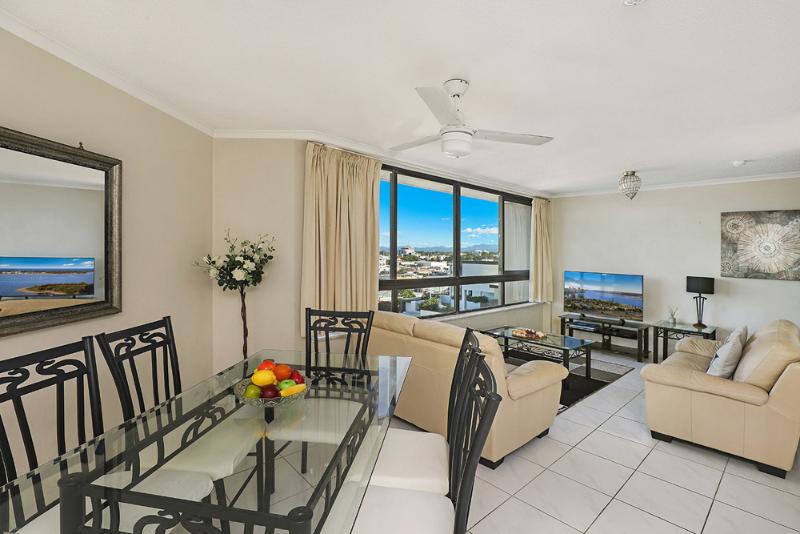 Апартаменты 2 Спальни, Palmerston Tower On Southport Broadwater