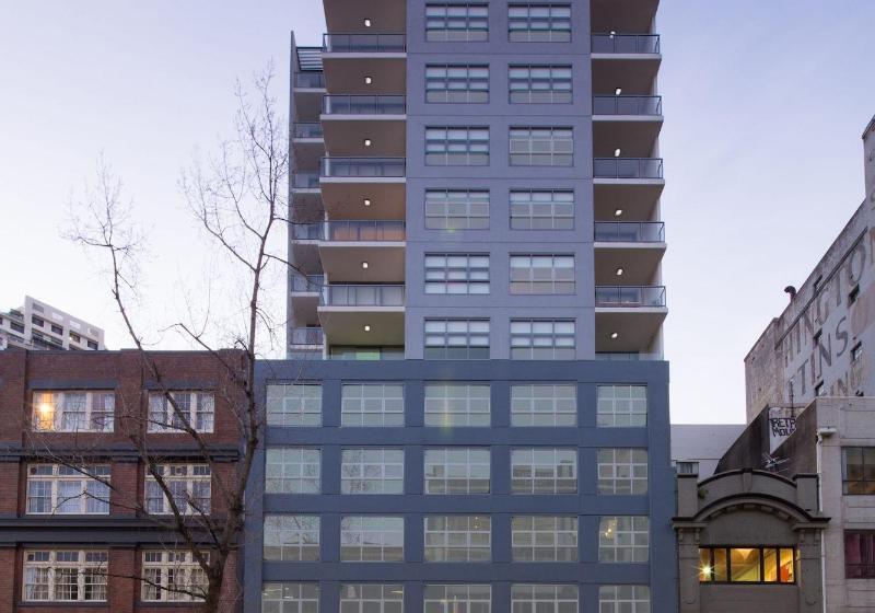 デラックススイート, Zara Tower – Luxury Suites And Apartments