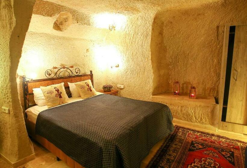 スタンダードルーム, Bedrock Cave