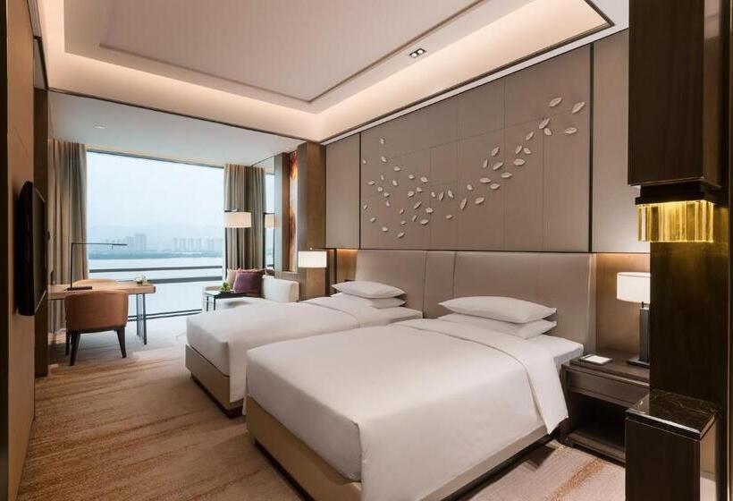 Номер Стандарт Вид на Реку, Hyatt Regency Fuzhou Cangshan