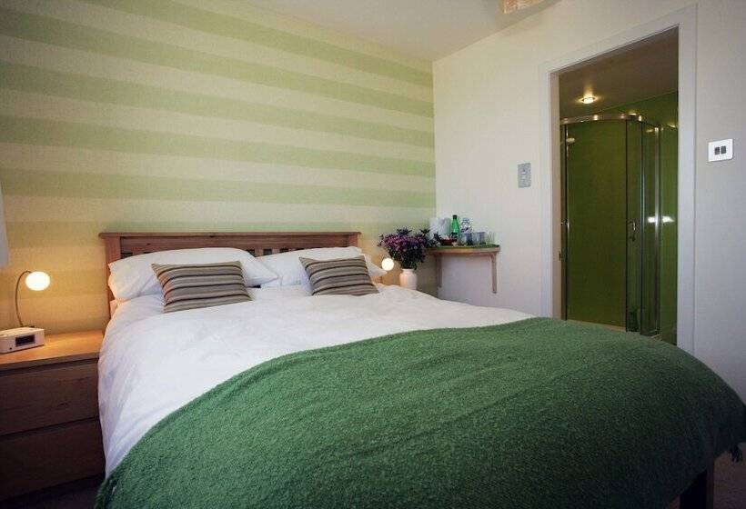 オーシャンビュースタンダードルーム, No12 Bed And Breakfast, St Andrews
