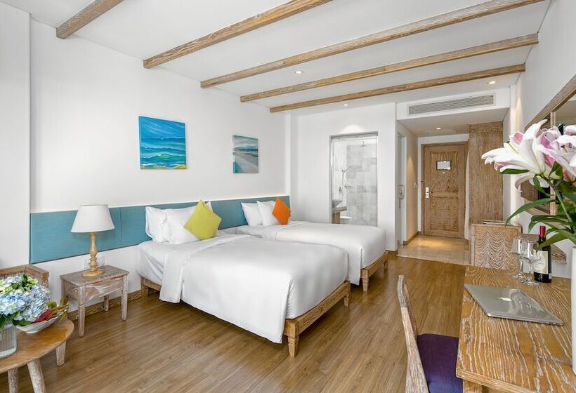 اتاق لوکس با چشم‌انداز شهر, Risemount Premier Resort Danang