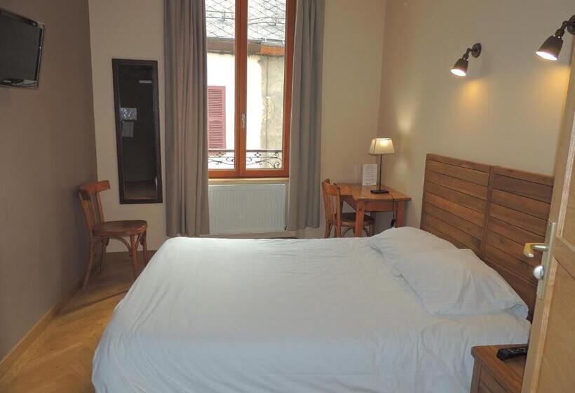 Номер Deluxe, Des Alpes
