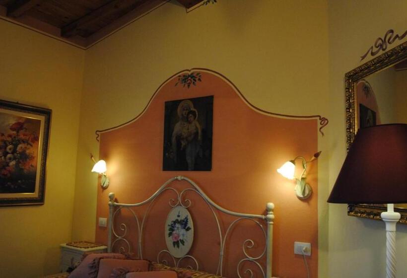 Номер Superior, Torre Sangiovanni Albergo E Ristorante Da Rosary