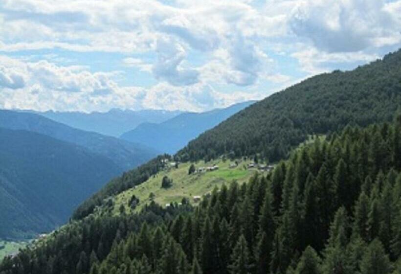 连接 1 卧室公寓, Albergo Eden