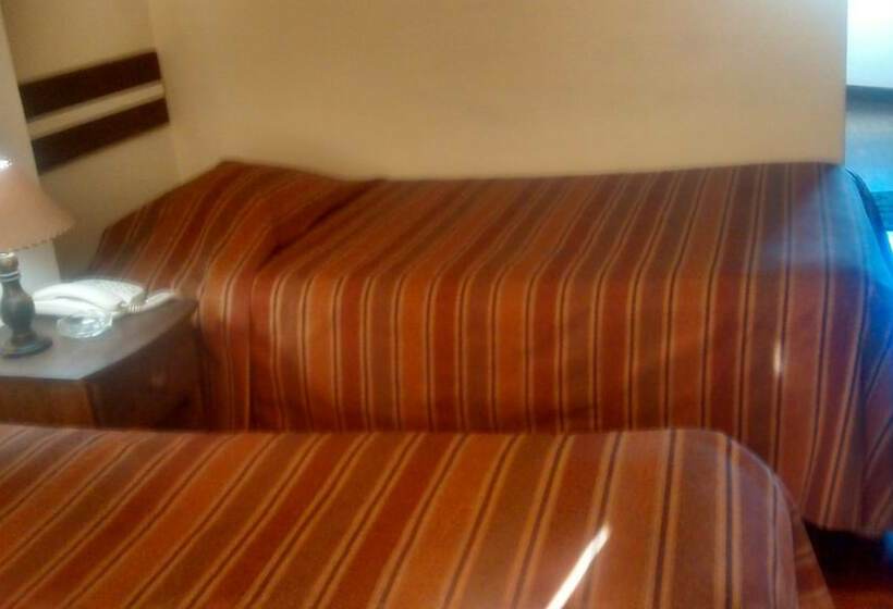 스탠다드 룸, Hostal Los Angeles Amigos Inn