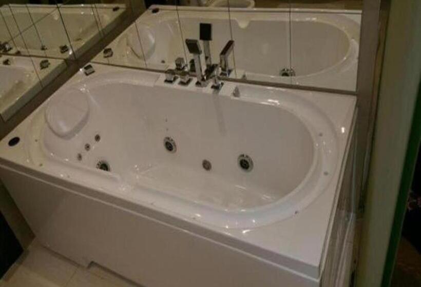 行政套房, Rest Night Hotel Serviced Apartments  Alhamra