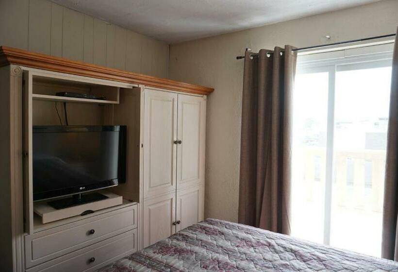 家庭间, Sand Castle Suites Motel