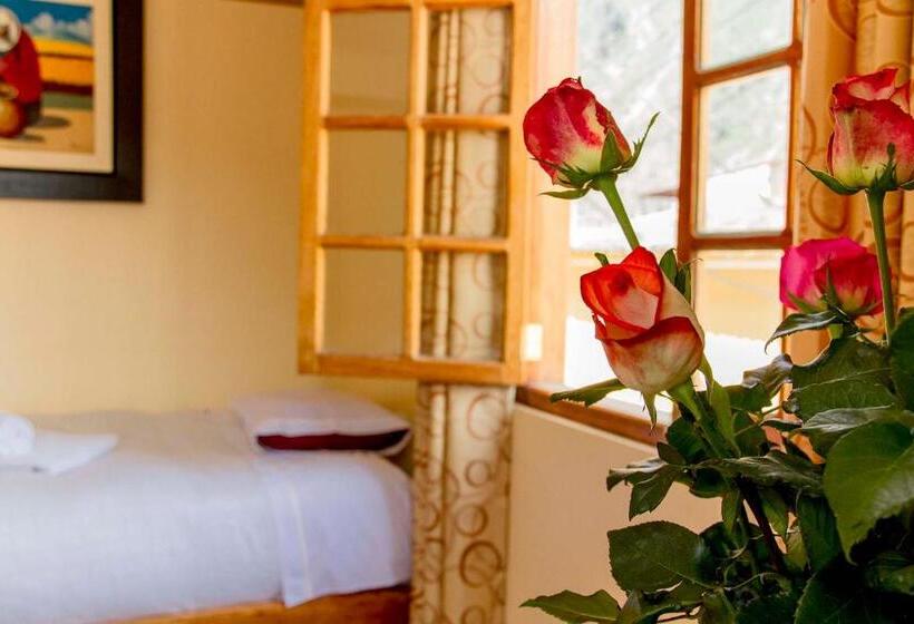 اتاق استاندارد, Tumy House B&b