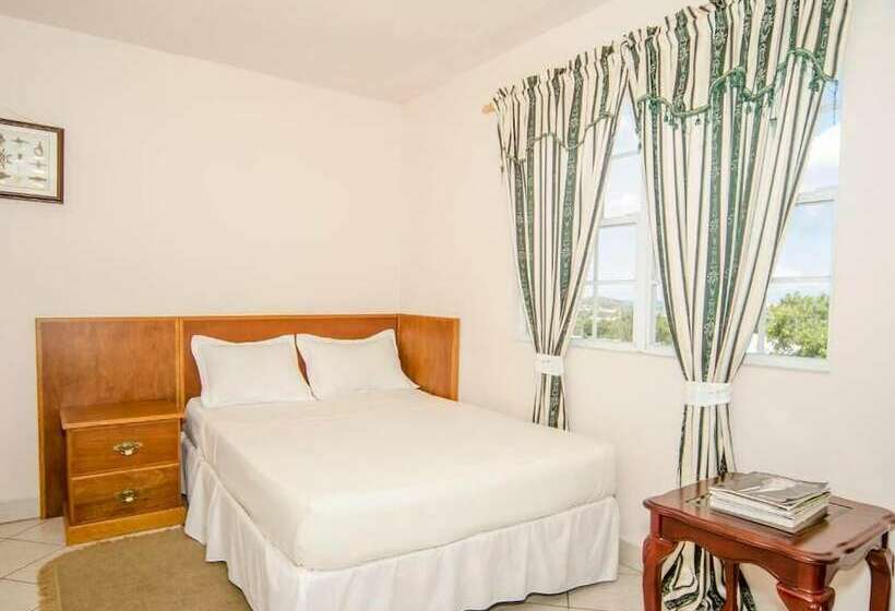 コンフォートシングルルーム, Caribbean Inn And Suites