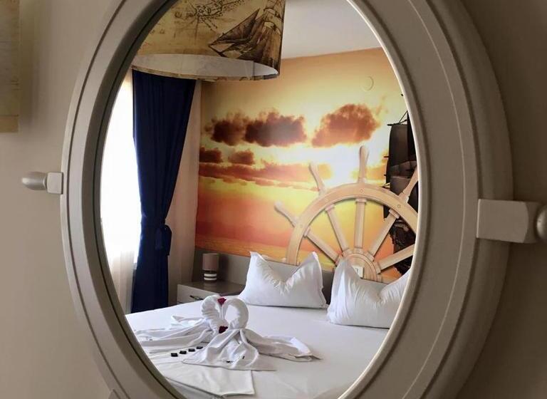尊贵房, Pirates Resort