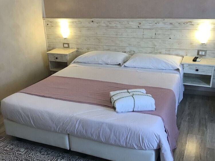 Номер Стандарт, Fiumicino Airport B&b Deluxe