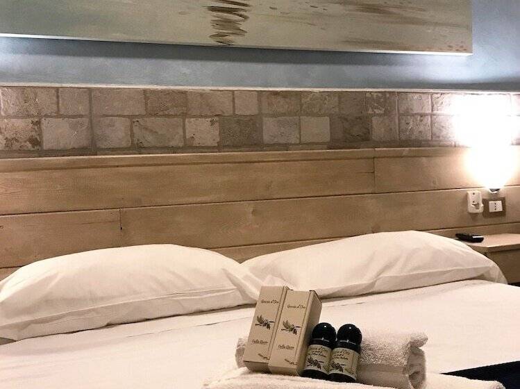 Четырехместный Номер Стандарт, Fiumicino Airport B&b Deluxe