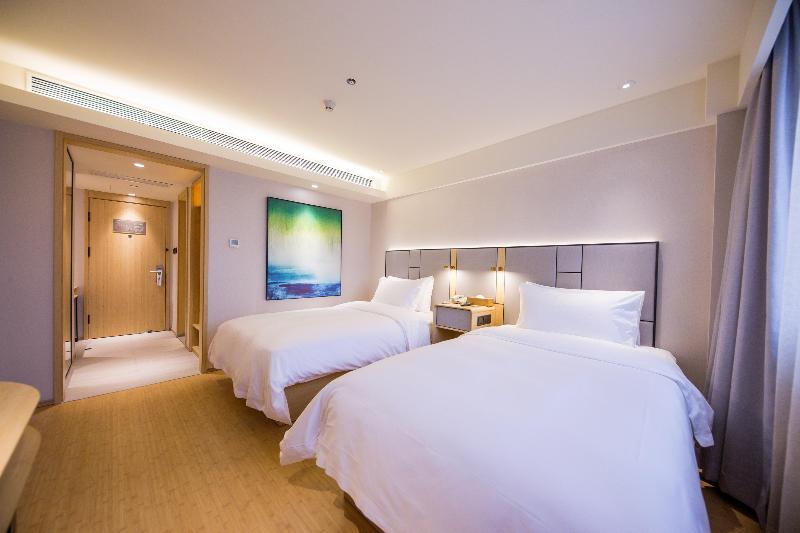 Quarto standard, Ji  Qingdao Xianggang Zhong Road