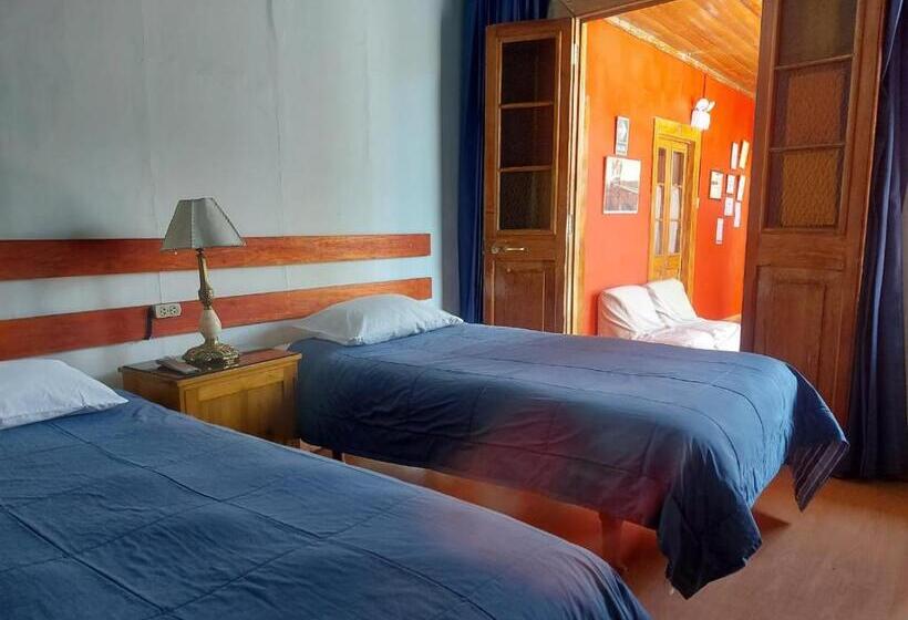 이코노미 룸 공용욕실, Hostal Lluvia De Oro
