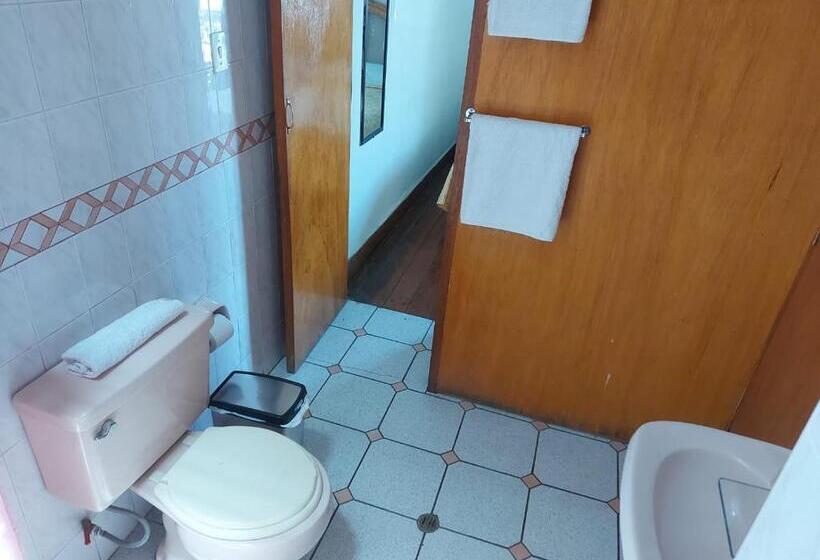 패밀리 룸, Hostal Lluvia De Oro