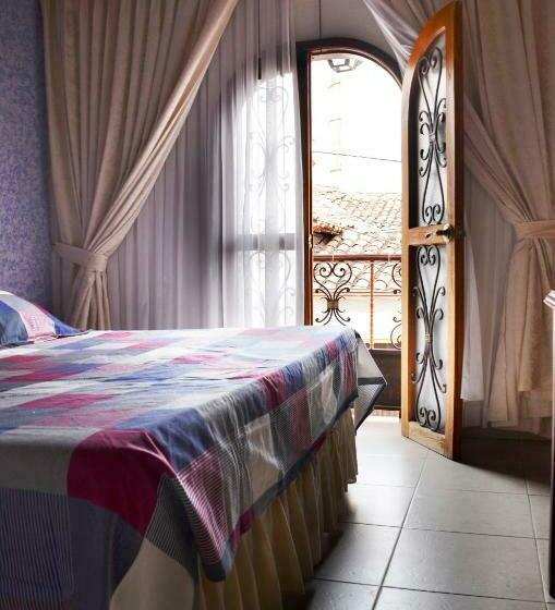 اتاق لوکس, Hostal Isla Señorial