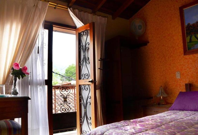 اتاق لوکس, Hostal Isla Señorial