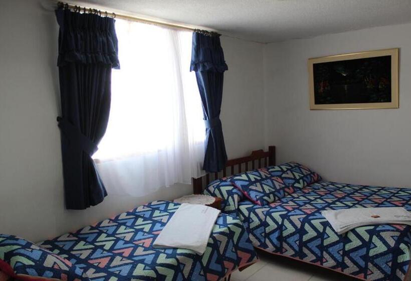 اتاق استاندارد سه نفره, Hostal Isla Señorial