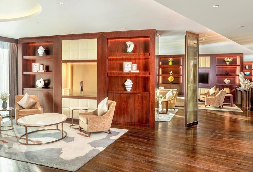 Люкс Президентский 2 Спальни, Sheraton Qingdao West Coast