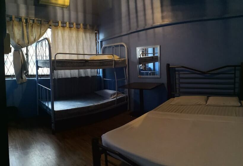 ファミリールーム, Akinabalu Youth Hostel