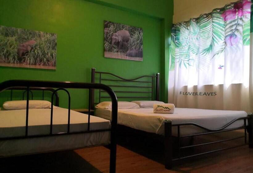 スタンダードトリプルルーム, Akinabalu Youth Hostel