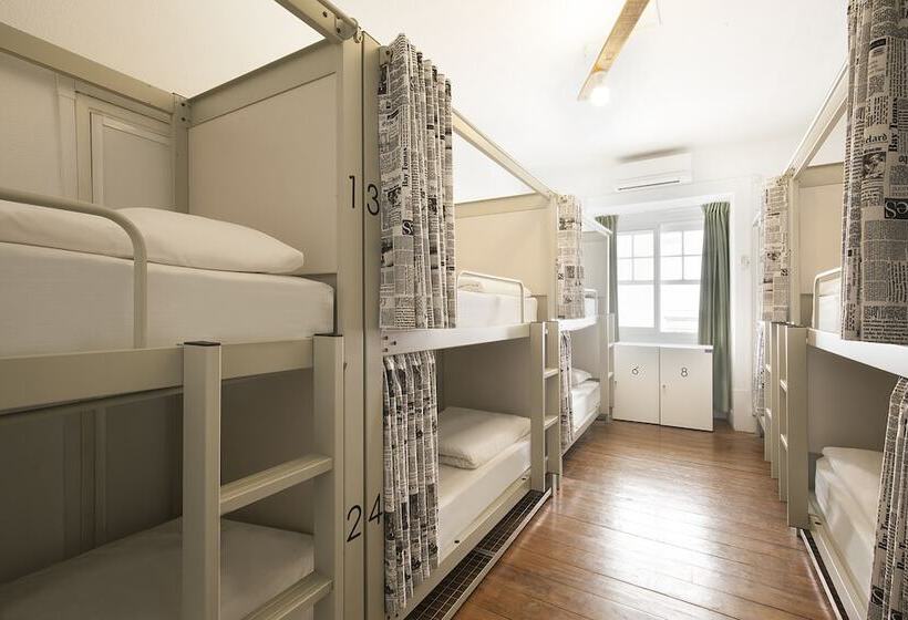 Bed in Shared Room with Shared Bathroom, Goodmorning Solo Traveller Hostel