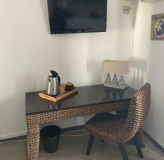 Номер Стандарт, Auberge Sainte Marguerite