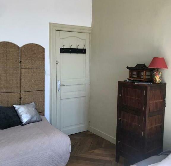 Люкс Вид на Город, Chambre D Hôte Du Château