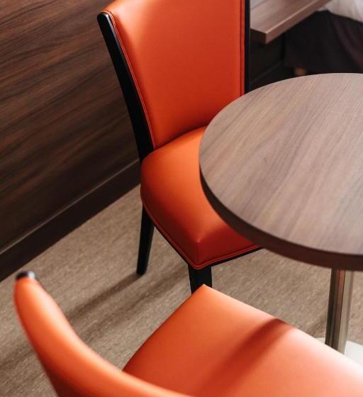 Люкс, Café Du Trinquet