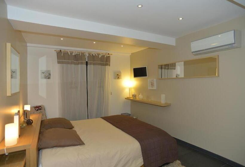 سوییت خانوادگی, Villa Louancelie B&b