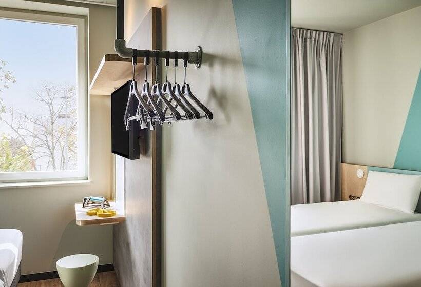 Классический Номер, Hôtel Ibis Budget Nantes Ouest Atlantis Couëron