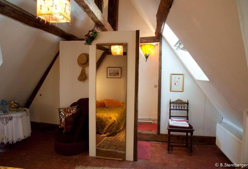 Номер Стандарт, La Demeure Saint Ours