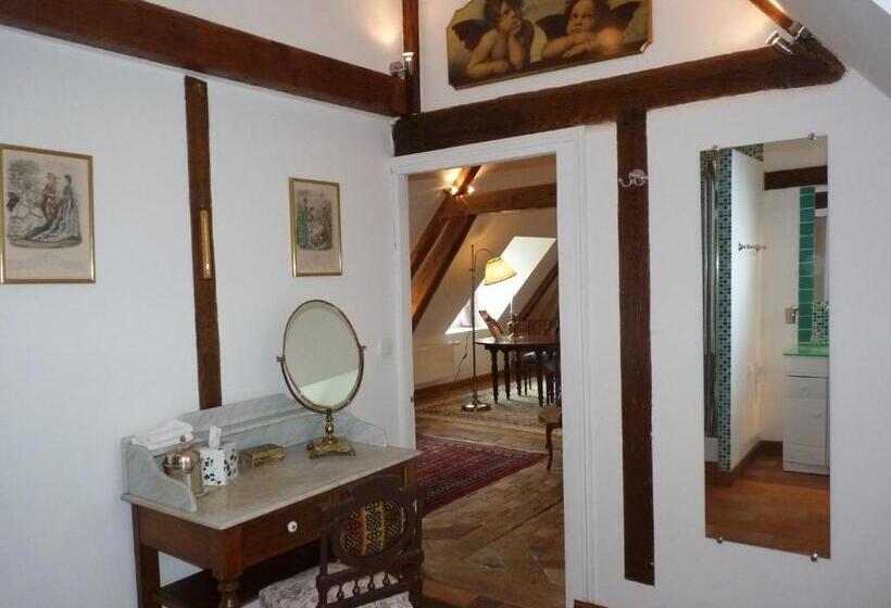 Люкс Вид на Сад, Le Clos Saint Nicolas
